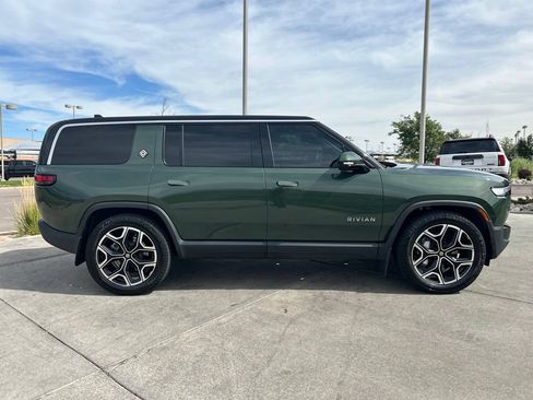 Used 2026 Rivian R1S Adventure Tri AWD/4WD image 8