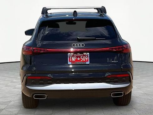 Used 2025 Audi Q5 Premium w/ Convenience Package AWD/4WD image 4
