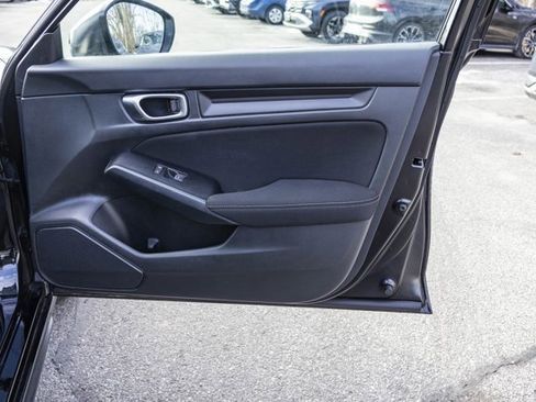 Used 2023 Honda Civic Sport image 29