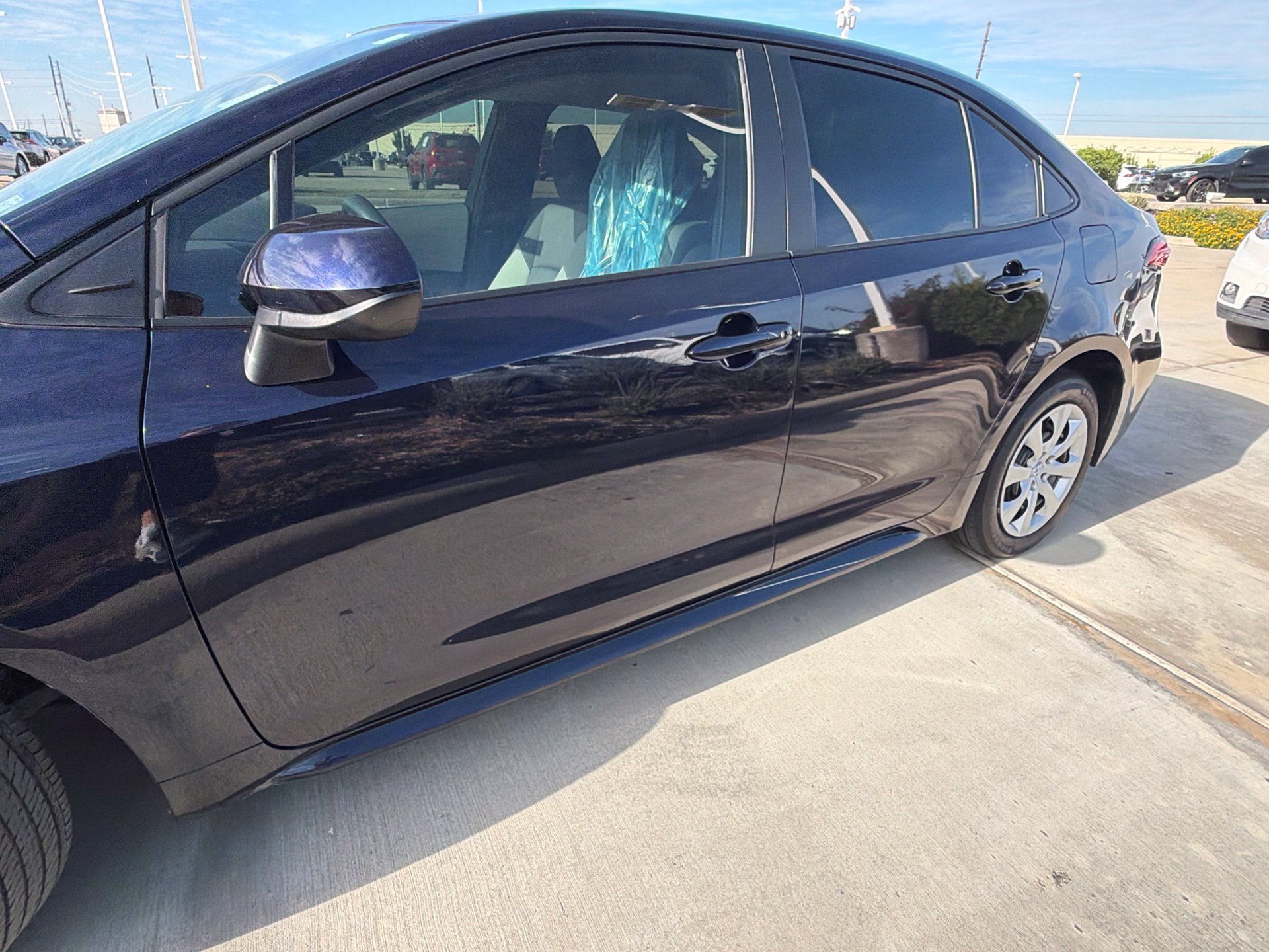 Certified 2025 Toyota Corolla LE FWD image 7