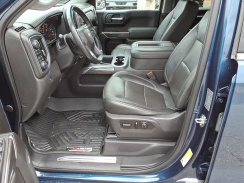 Used 2019 Chevrolet Silverado 1500 LTZ image 11