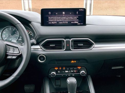 Used 2024 MAZDA CX-5 AWD 2.5 S w/ Premium Package image 6