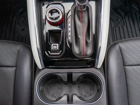 Used 2024 GMC Canyon AT4X image 26