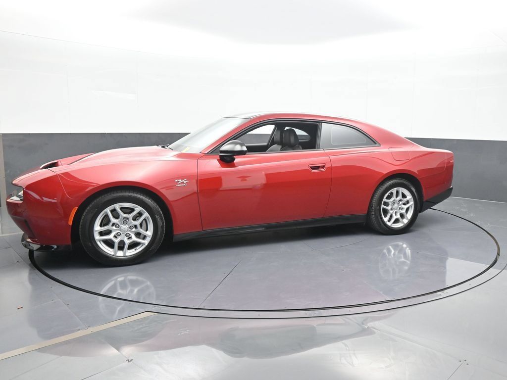 Used 2025 Dodge Charger Daytona R/T w/ Sun & Sound Package AWD/4WD image 2