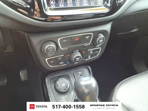 Used 2020 Jeep Compass Limited AWD/4WD image 21