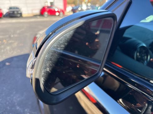 Used 2023 Mercedes-Benz GLB 35 AMG 4MATIC image 11