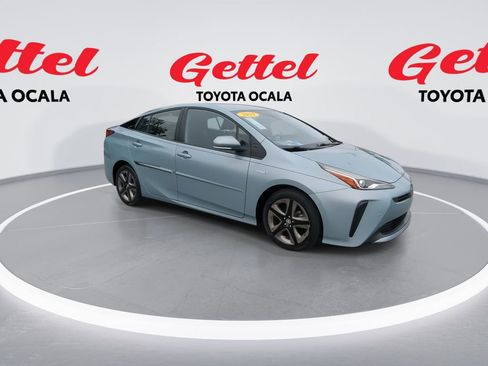 Used 2021 Toyota Prius Limited image 2