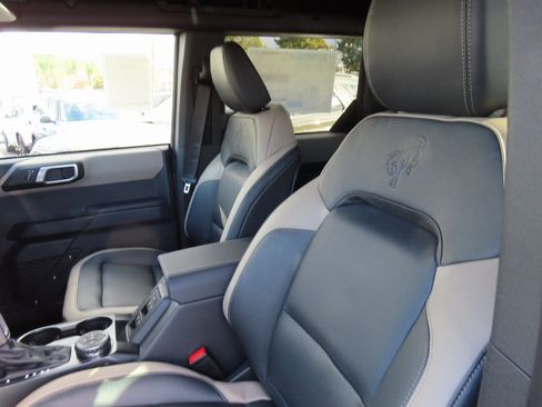 New 2025 Ford Bronco Big Bend image 15