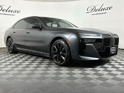 Used 2023 BMW i7 xDrive60 w/ Executive Package 2