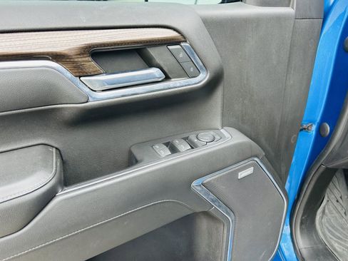 Used 2022 Chevrolet Silverado 1500 LT Trail Boss w/ LT Trail Boss Premium Package image 17