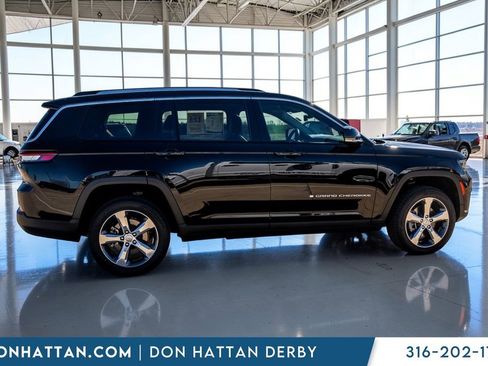 Used 2021 Jeep Grand Cherokee L Limited image 36