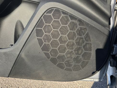 Used 2018 Subaru Impreza 2.0i Premium image 24