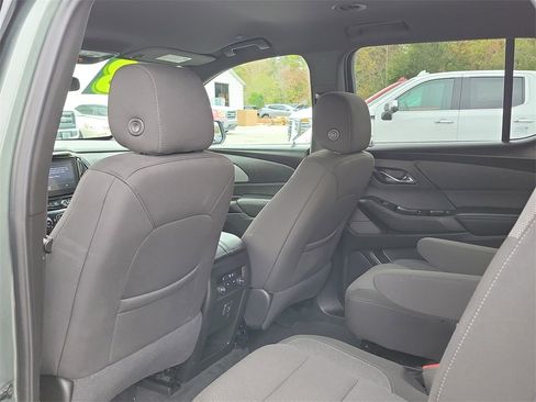 Certified 2023 Chevrolet Traverse LT image 20