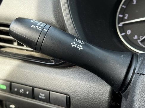 Used 2023 Nissan Sentra SV w/ All-Weather Package image 22