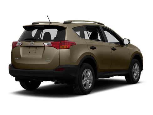 Used 2013 Toyota RAV4 XLE AWD/4WD image 3