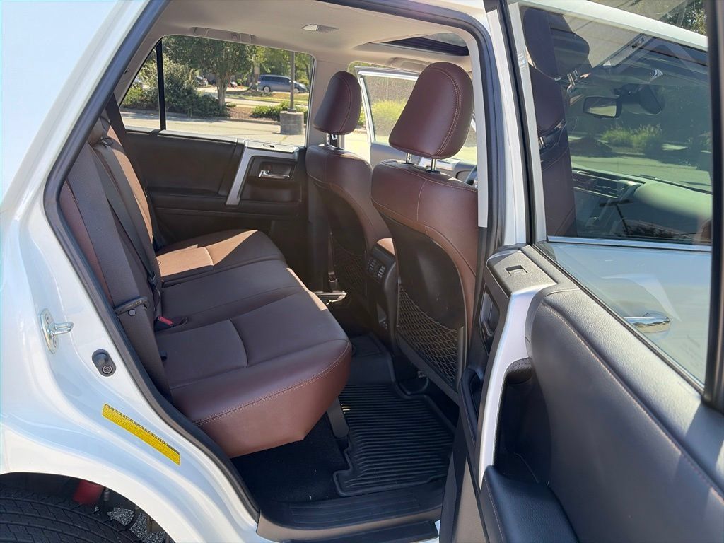 Used 2023 Toyota 4Runner Limited AWD/4WD image 16