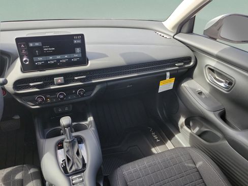 New 2026 Honda HR-V LX image 16