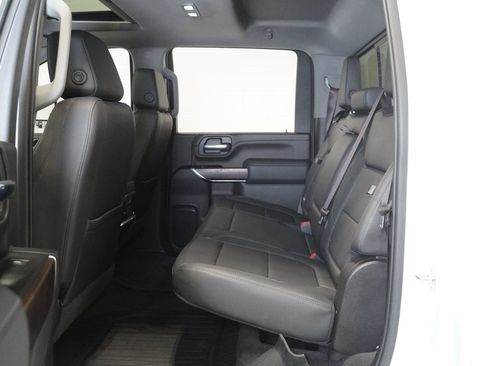 Used 2023 GMC Sierra 2500 SLT w/ SLT Preferred Package AWD/4WD image 13