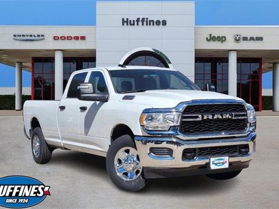 New 2024 RAM 2500 Tradesman w/ Chrome Appearance Group