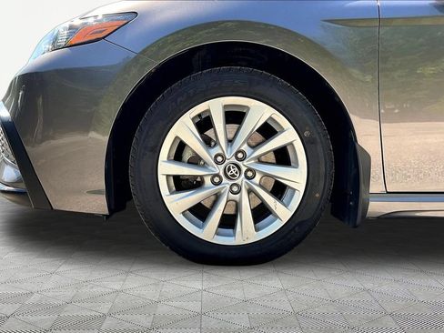 Used 2024 Toyota Camry SE FWD image 33
