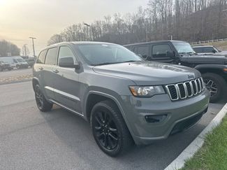 Used 2021 Jeep Grand Cherokee Laredo X video 1