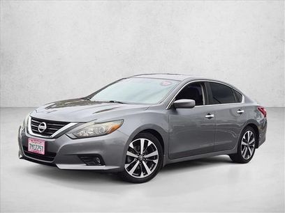 Used 2017 Nissan Altima 2.5 SR