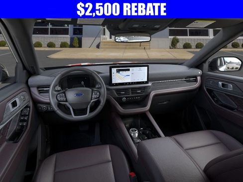 New 2026 Ford Explorer Platinum w/ LUX Leather Package image 9