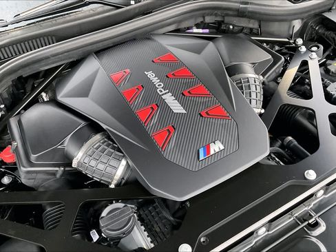 New 2026 BMW X5 M Competition w/ Executive Package AWD/4WD image 17