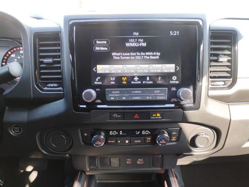 Used 2024 Nissan Frontier Pro-X RWD image 27