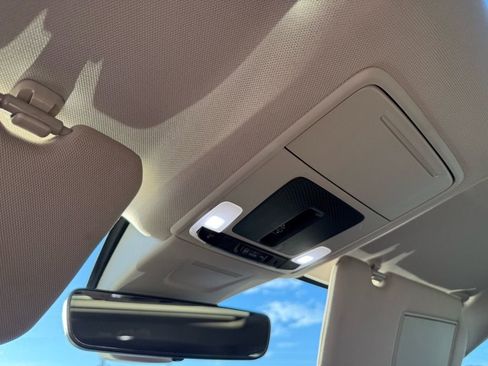 Used 2024 Honda CR-V EX-L image 31