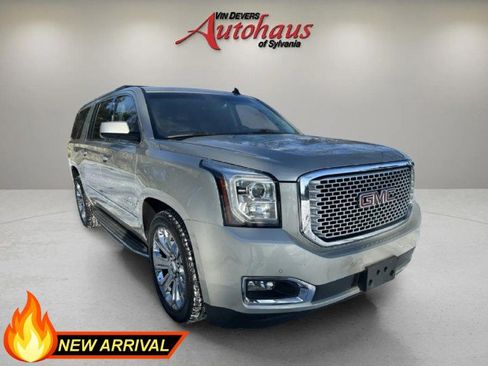 Used 2015 GMC Yukon XL Denali w/ Touring Package image 1