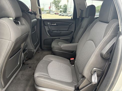 Used 2016 Chevrolet Traverse LT AWD/4WD image 9