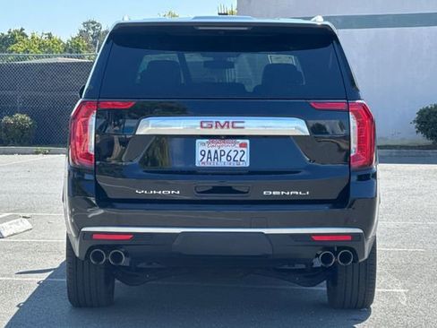 Used 2022 GMC Yukon XL Denali AWD/4WD image 5