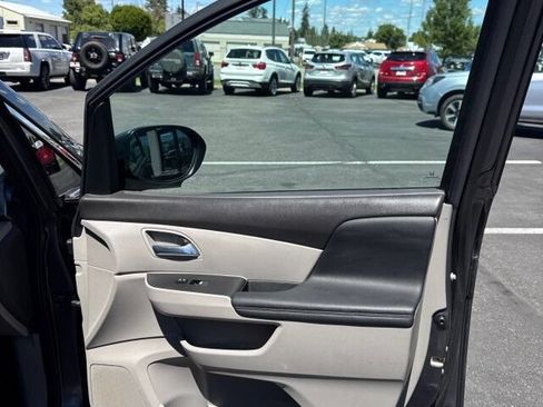 Used 2016 Honda Odyssey EX-L image 15