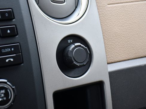 Used 2011 Ford F150 XLT w/ XLT Convenience Pkg image 30