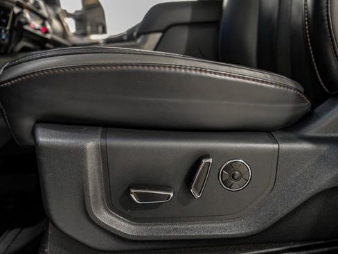 Used 2022 Ford F450 Platinum w/ FX4 Off-Road Package image 35