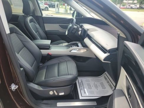 Certified 2024 Lincoln Nautilus Reserve w/ Equipment Group 202A AWD/4WD image 28