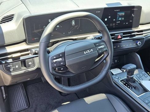 New 2026 Kia Sportage SX FWD image 26