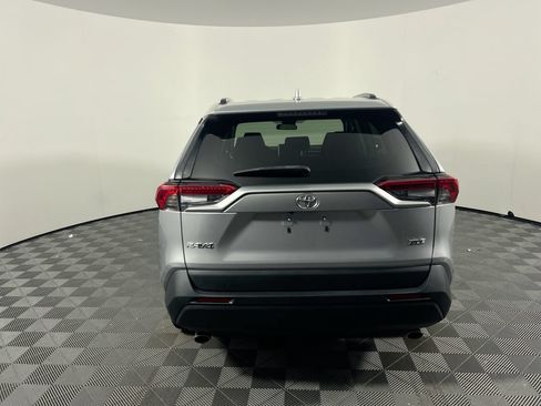 Used 2024 Toyota RAV4 XLE FWD image 4