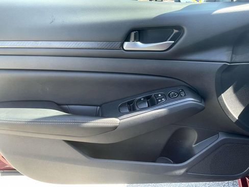 New 2025 Nissan Altima 2.5 SV w/ SV Special Edition Package image 18