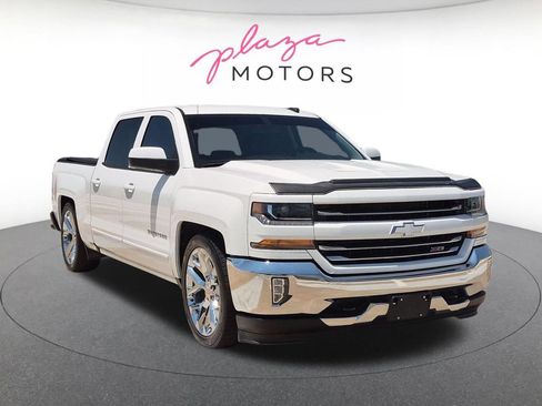 Used 2018 Chevrolet Silverado 1500 LT w/ All Star Edition AWD/4WD image 3