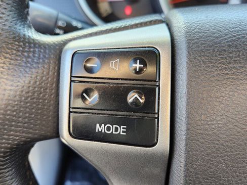 Used 2012 Toyota Tacoma PreRunner image 17