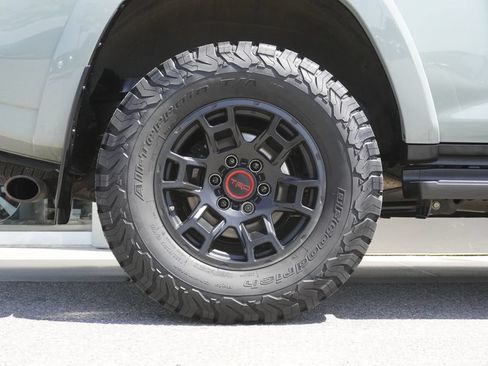 Used 2021 Toyota 4Runner TRD Pro AWD/4WD image 34