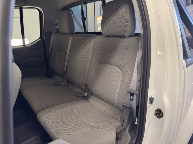 Used 2016 Nissan Frontier SV w/ SV Value Truck Package AWD/4WD image 20