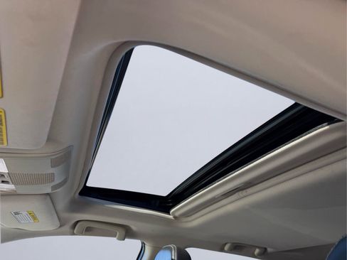 Used 2020 Mitsubishi Outlander SE FWD image 16