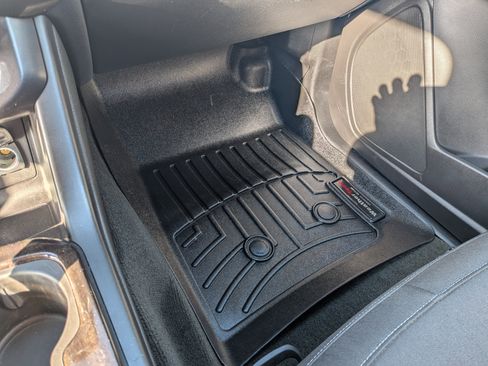 Used 2016 GMC Canyon SLE w/ SLE Convenience Package image 18