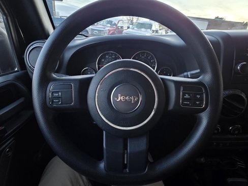 Used 2013 Jeep Wrangler Sport image 12