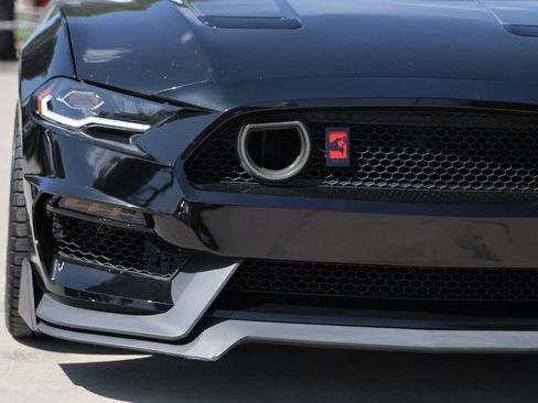 Used 2019 Ford Mustang GT Premium w/ Equipment Group 401A RWD image 9