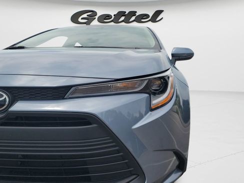 Certified 2023 Toyota Corolla LE w/ LE Premium Package FWD image 27