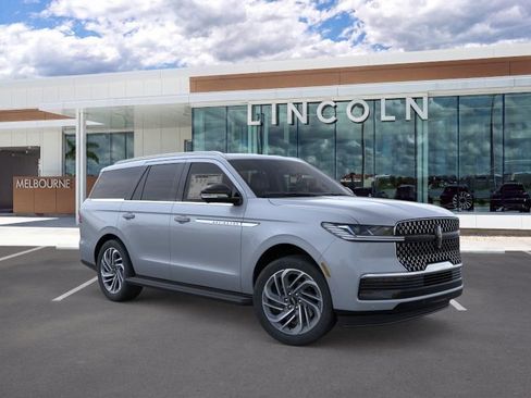 New 2026 Lincoln Navigator Premiere AWD/4WD image 7